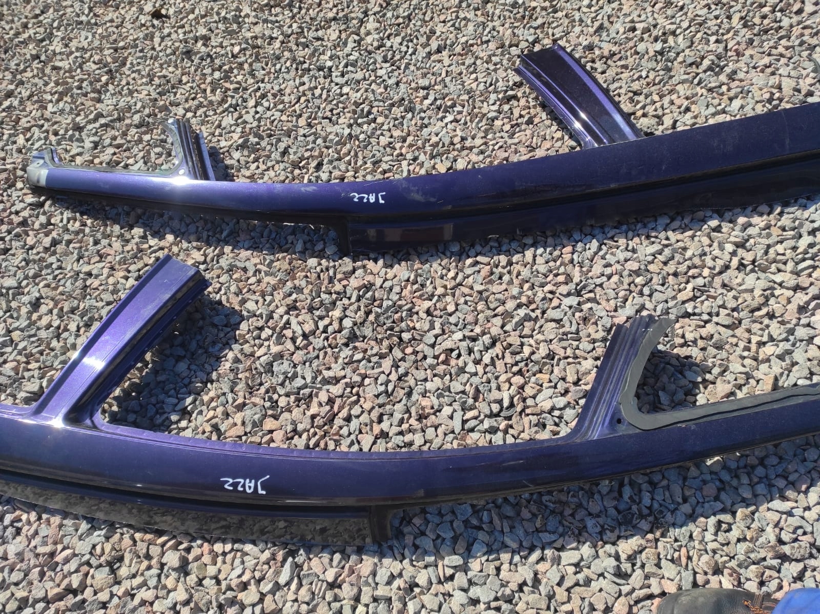 Honda Jazz III kattopilari vasen oikea