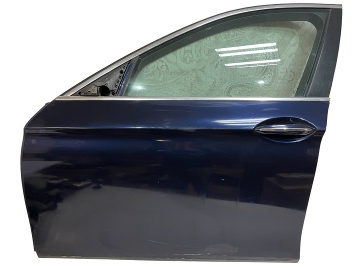 BMW F10 F11 M5 etuovi vasen väri A89