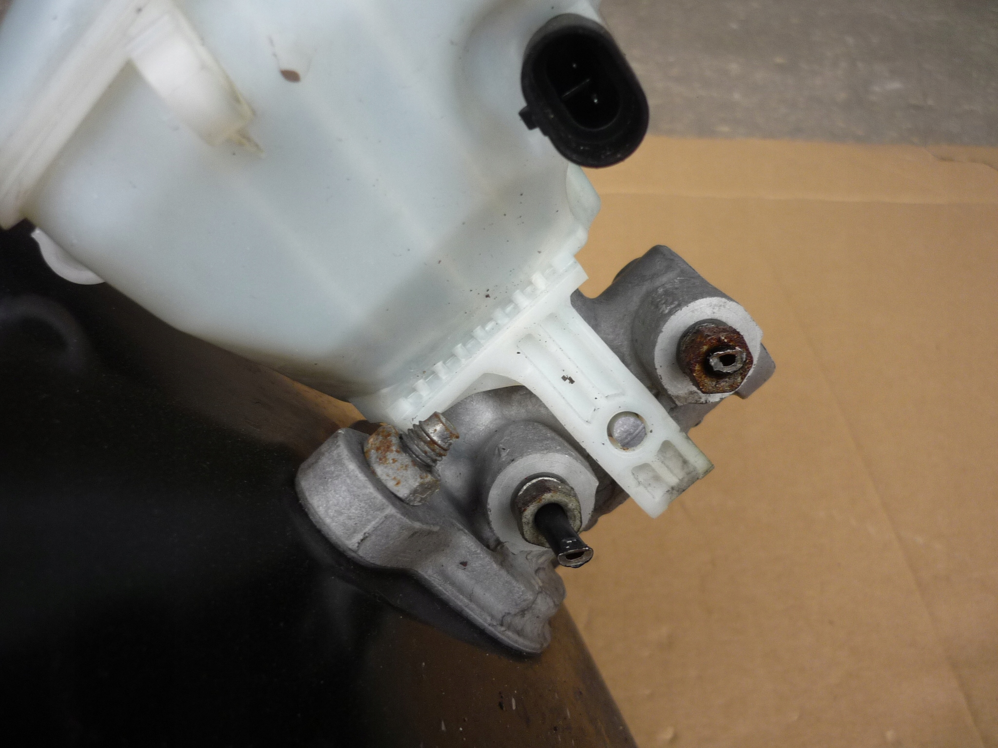 Remservo + pomp / Opel Corsa D 1.7 - 55700903 - getest image 4