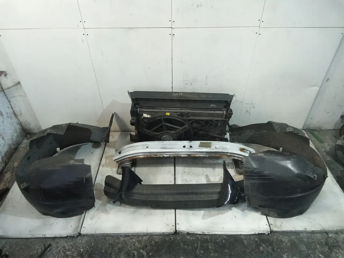 Opel Combo D G823 Frente Completo Usado image 3