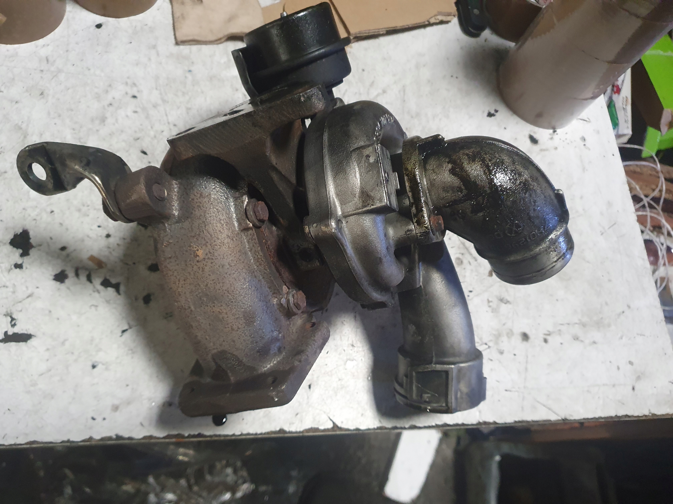 Turbocompresor VW T5 2.5 TDI 070145701E AXD image 2