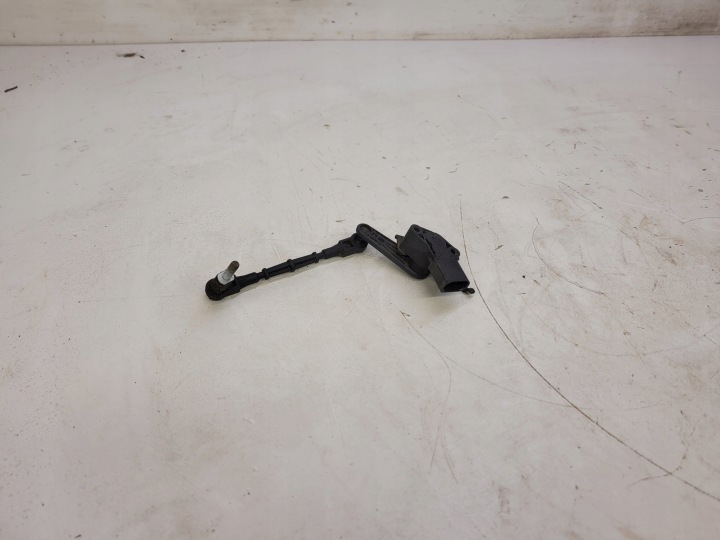 Niveausensor Audi A4 B9 Q7 4M 8W9941309C