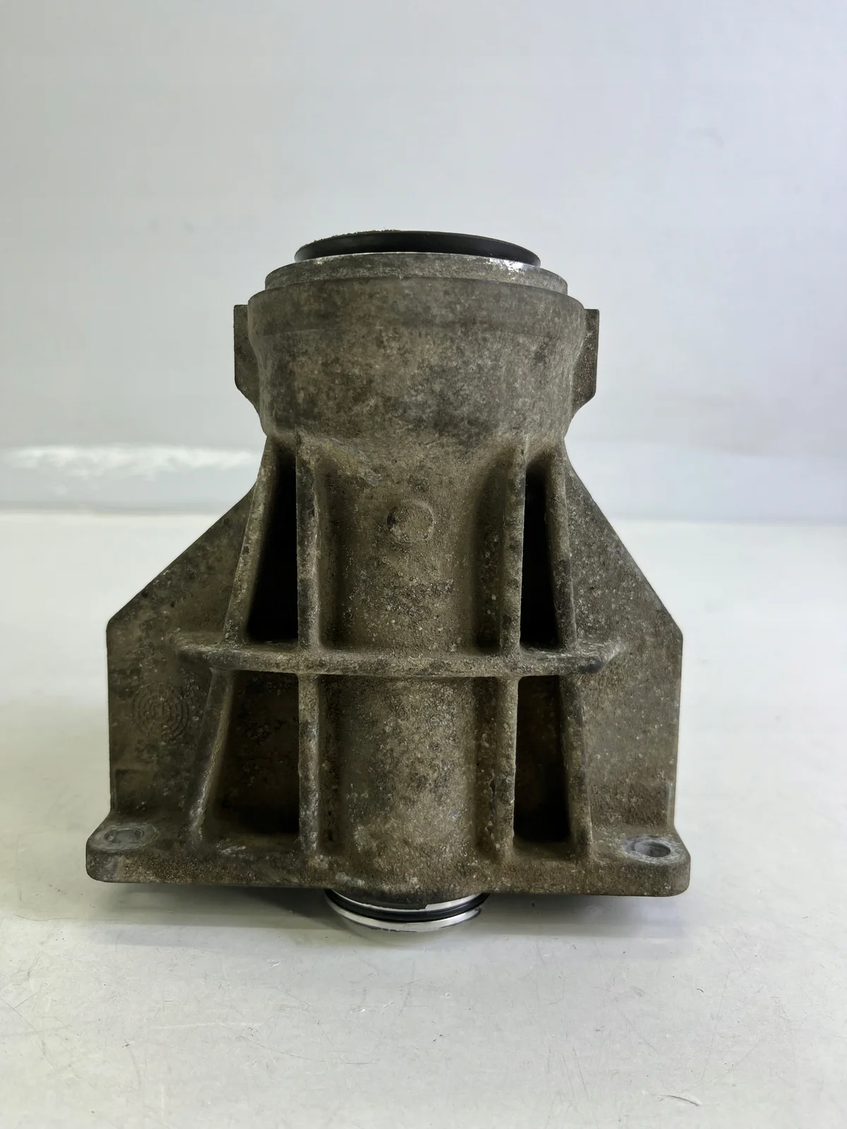 Lagerung Kardanwelle BMW F20 F21 F30 F31 F36 OE 7601996 image 3