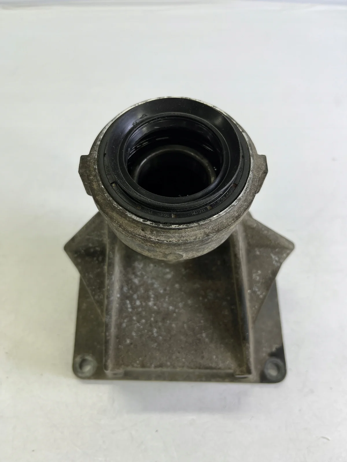 Lagerung Kardanwelle BMW F20 F21 F30 F31 F36 OE 7601996 image 4