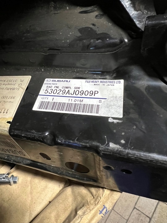 Etupelti SUBARU LEGACY 53029AJ0909P OEM