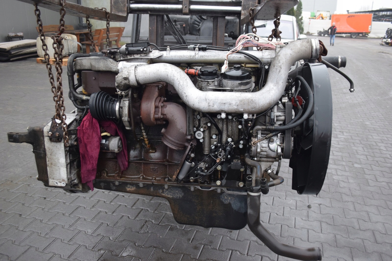 Complete MAN TGX TGA TGS 440HP Engine D2066 LF40 image 2