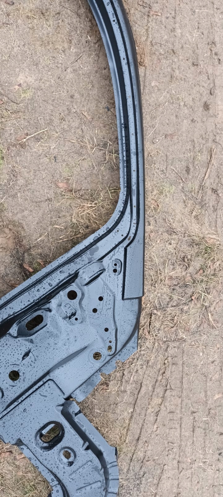 FORD TRANSIT MK8 KLÄDSEL STOLPE TROSKEL HÖGER FRAM image 3
