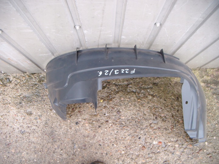 FIAT PANDA II 03-12 Vasen etulokasuoja 46849140