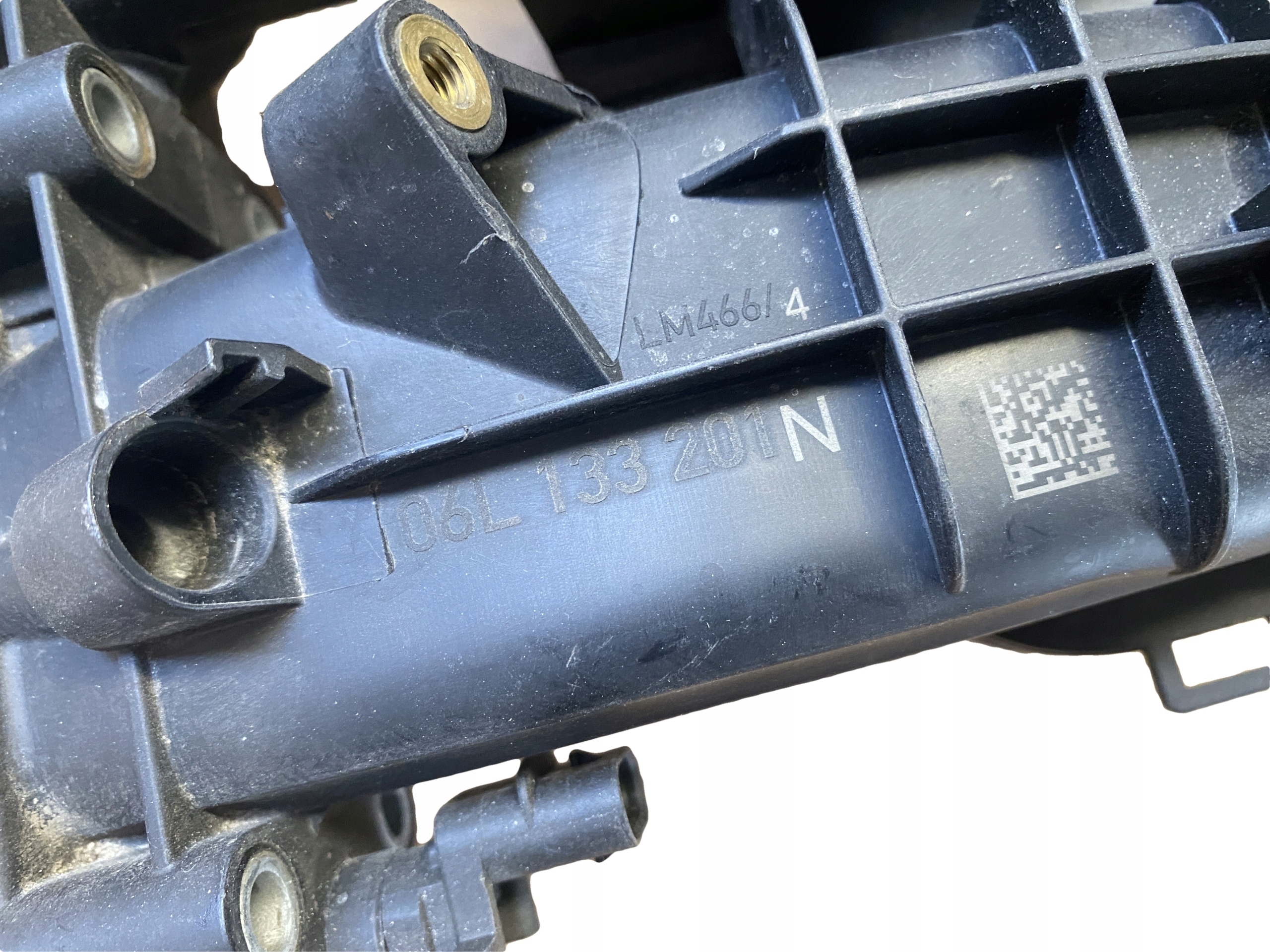VW AUDI SKODA 2.0TFSI Intake Manifold 06L133201N image 3