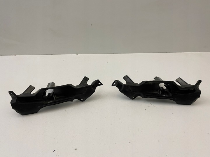 MCLAREN MP4 12C Scheinwerfer-Wischerarme 12-