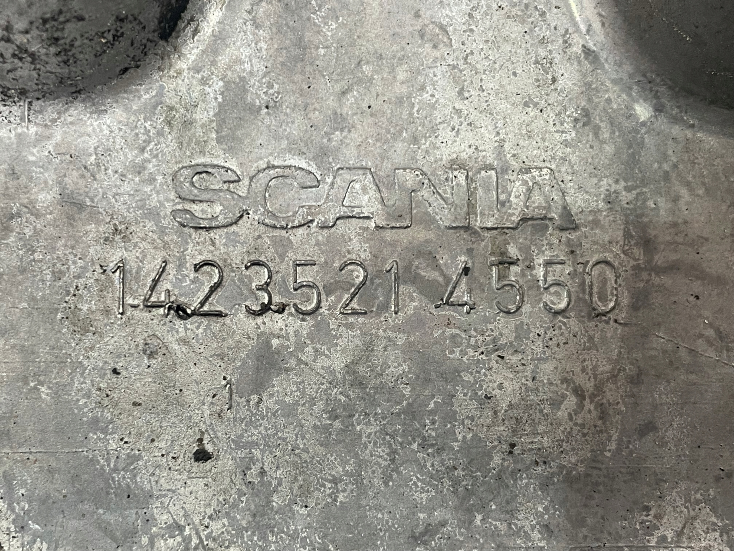 Scania 4 R Engine Cover 1423521 image 3