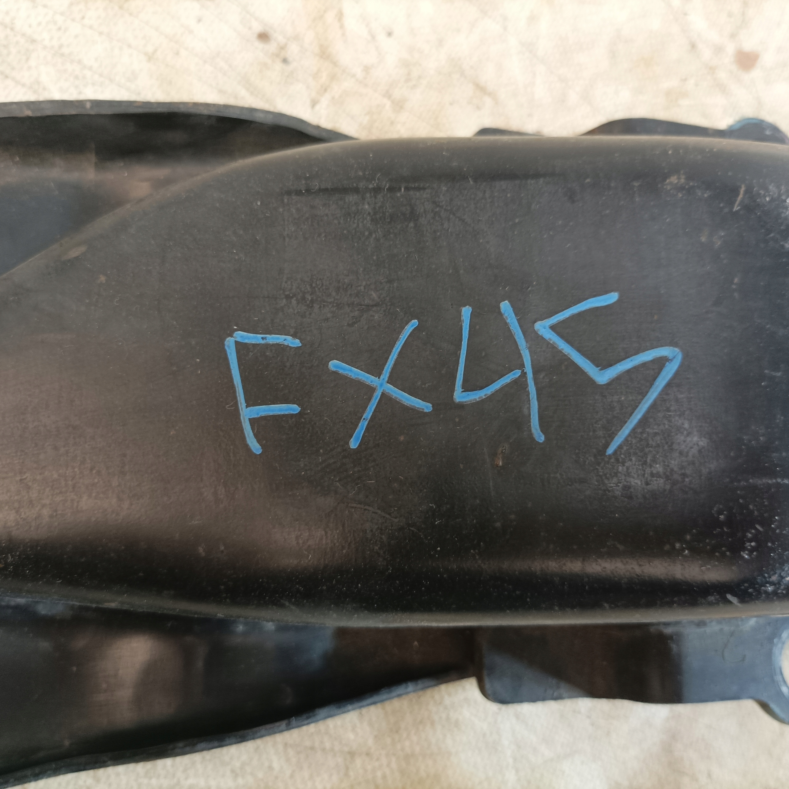 Infiniti FX45 03-08 Support Fixation USA image 4