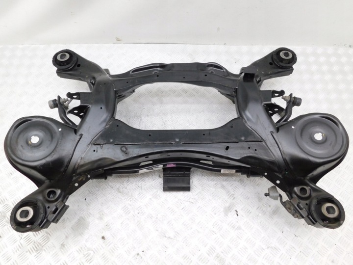 Taka-aluksen kelkka Land Rover Discovery V L462 HPLA-5K091-AF