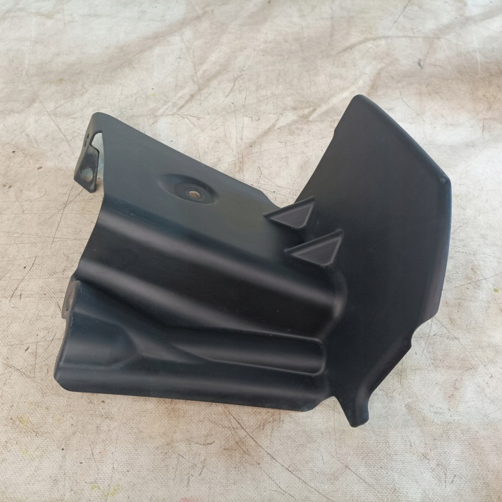 Dodge RAM 2012 Främre höger sida Intag / Intercooler luftkanal