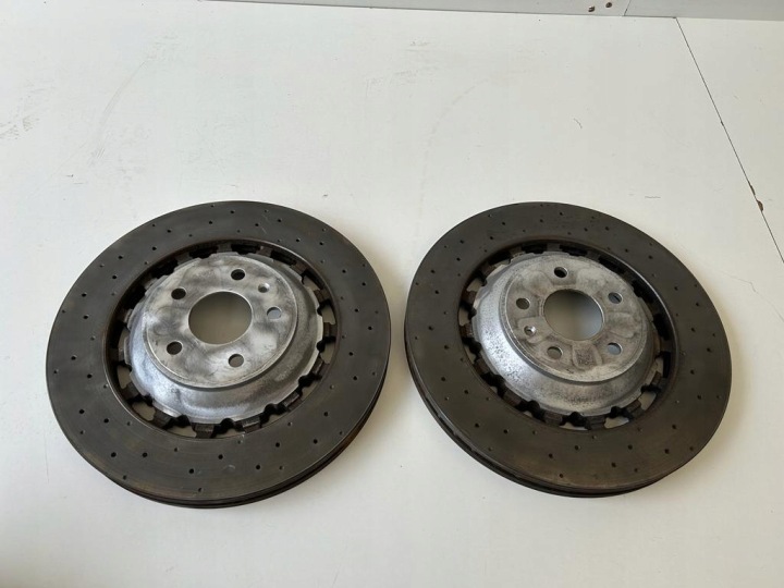 AUDI A3 RS3 8V0 ETULEVYT 8V0615301 S