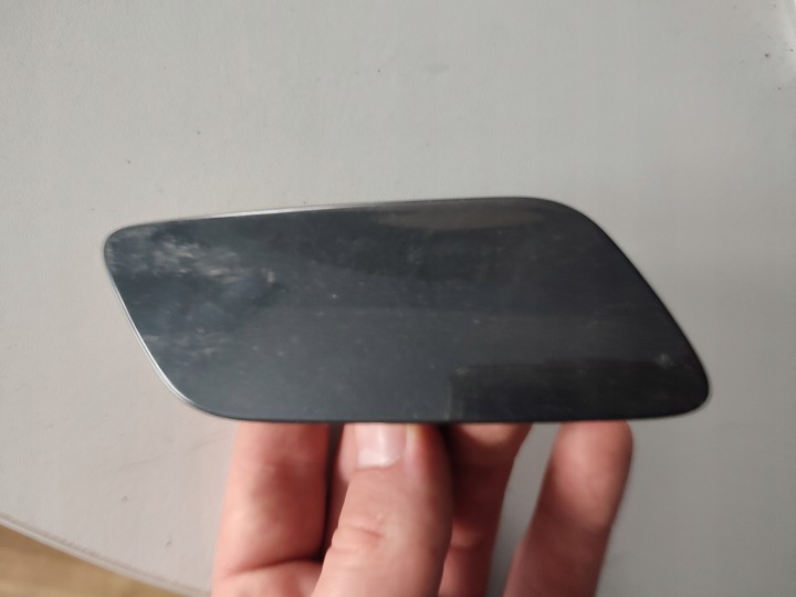 AUDI A1 II 82A Right Front Washer Jet Cover