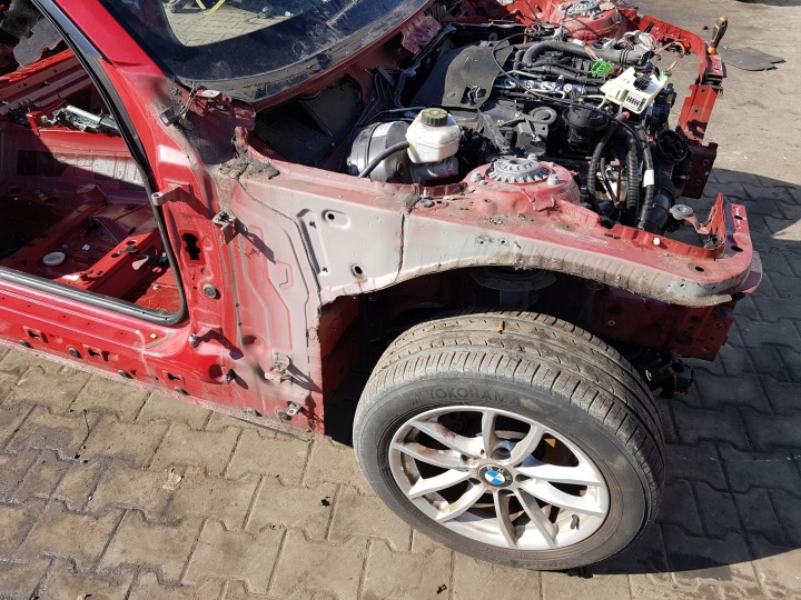 BMW F20 F21 2 F22 M2 F87 etusiipi oikea etulokasuoja