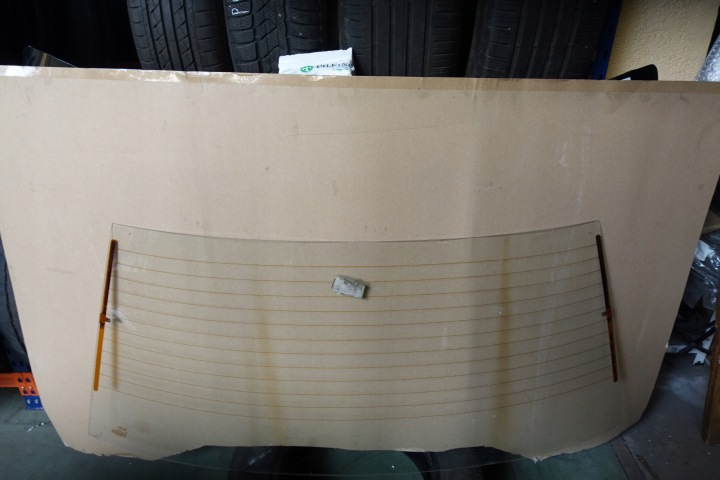Rear Window Opel Rekord 1983>86 Sedan
