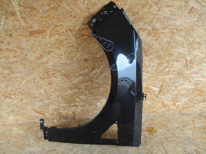 Vasen etulokasuoja Ford Galaxy MK4