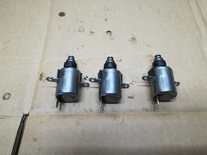 VW DQ500 soupape hydraulique 0GC325072F