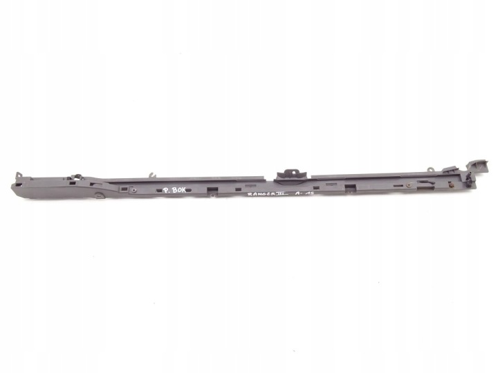 Ford Ranger III Mazda BT-50 06-11 asennusohjain oikea