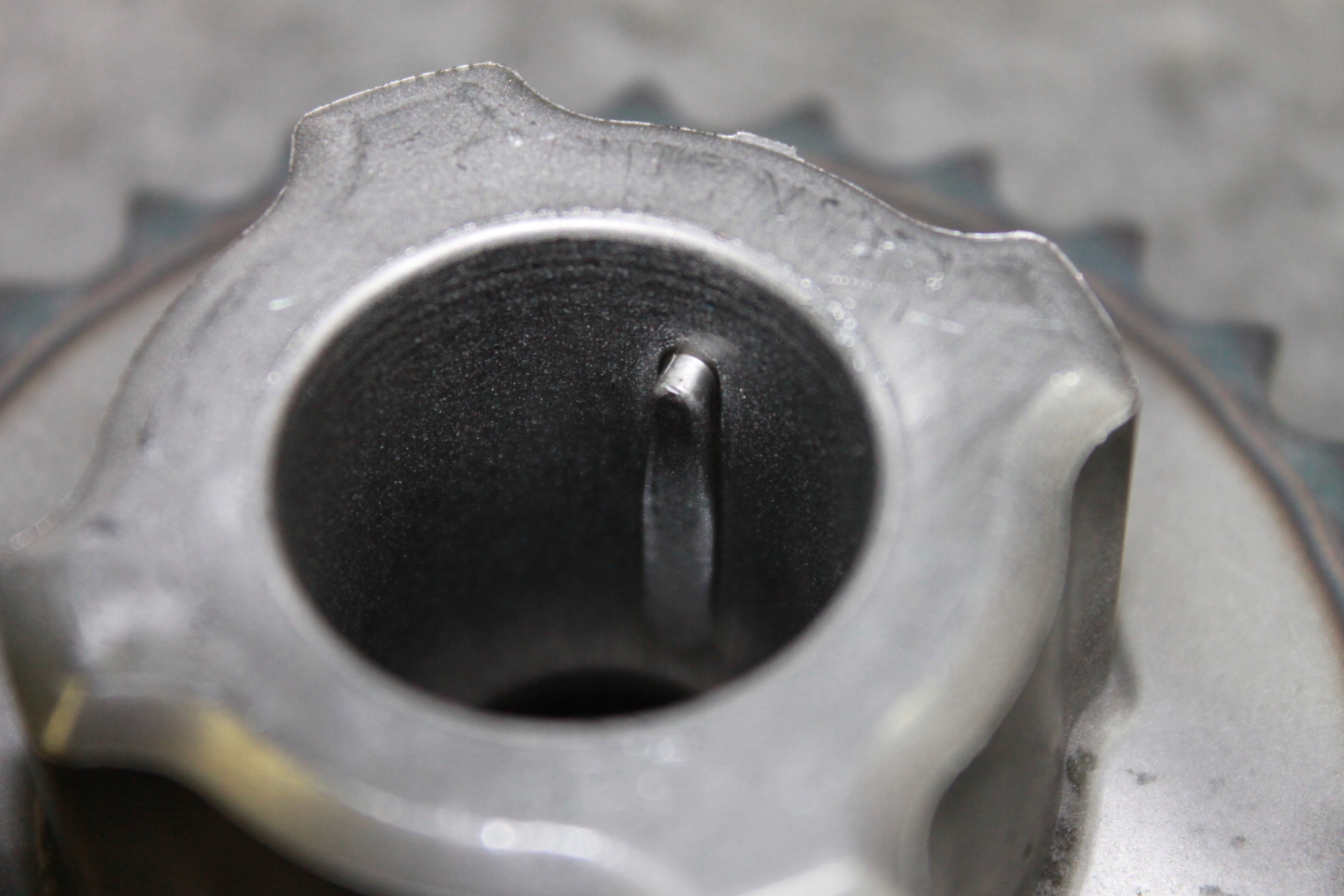 BMW E70 E90 F20 F30 Pignon de Distribution 8475996 image 3