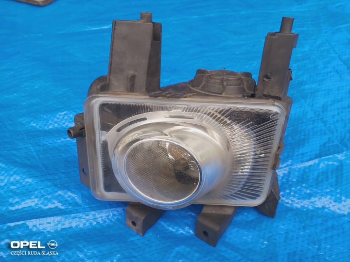 Opel Astra H Halogeeni oikea etupuskuri 3D GTC 13243425