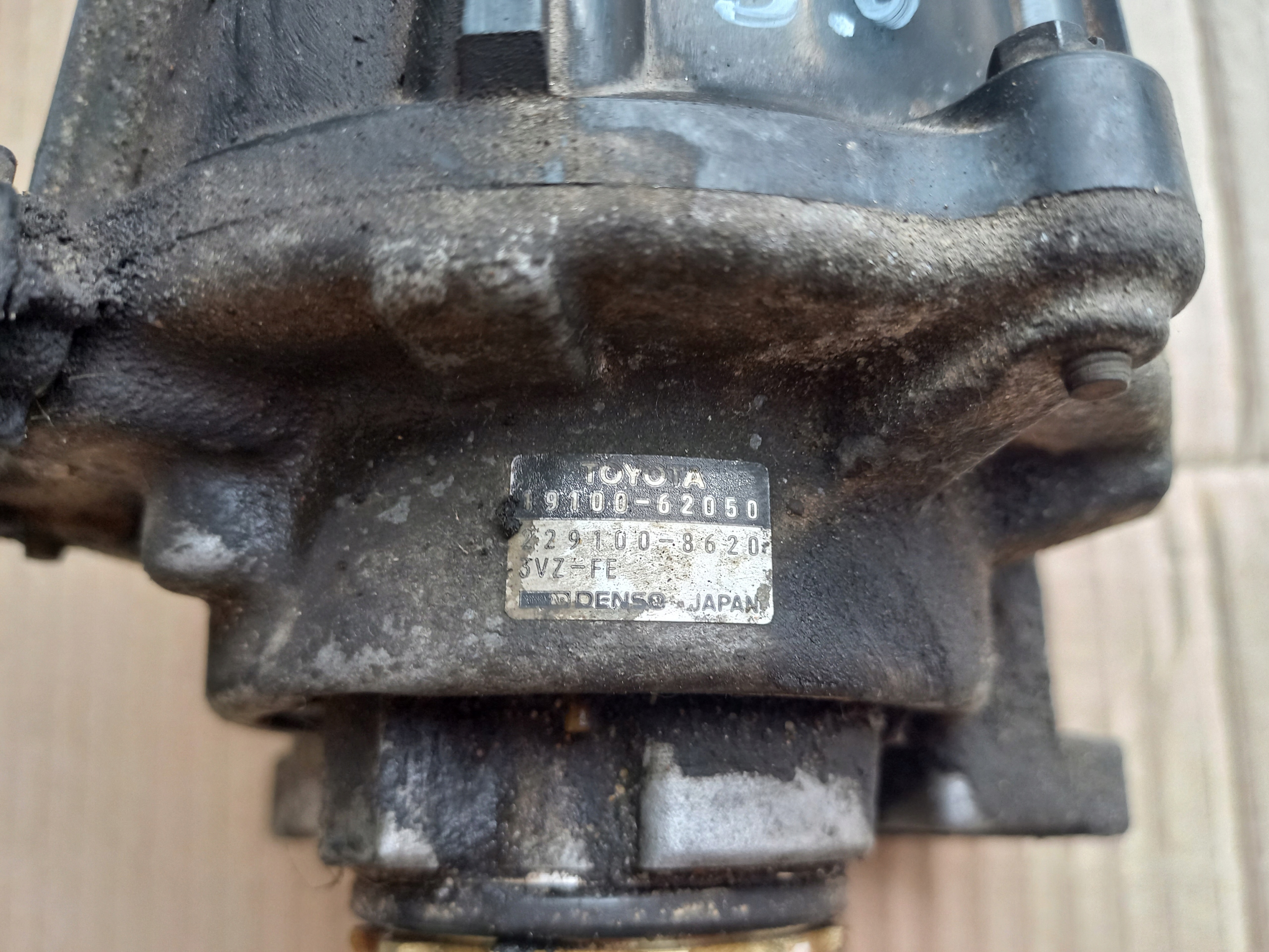 TOYOTA CAMRY LEXUS ES SYTYTYSPUOLA 19100-62050 3.0 V6