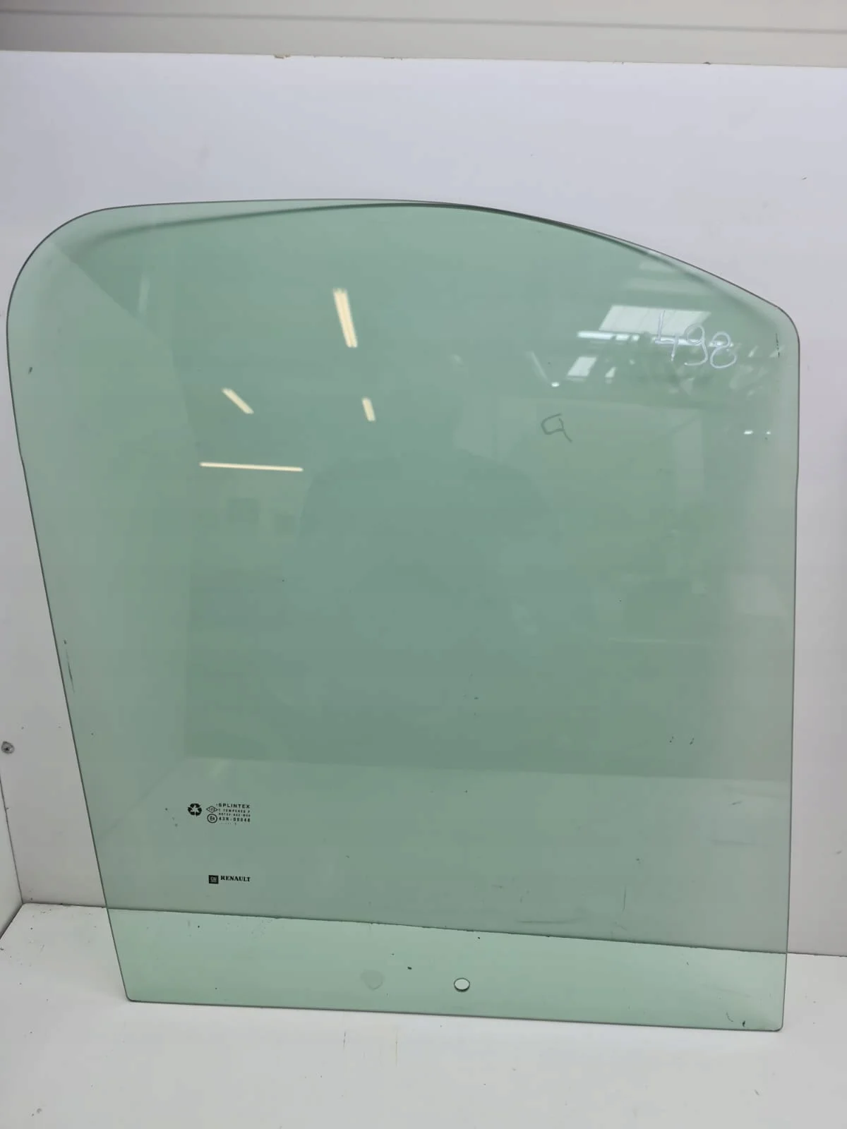 Oikea etuoven lasi Renault Trafic