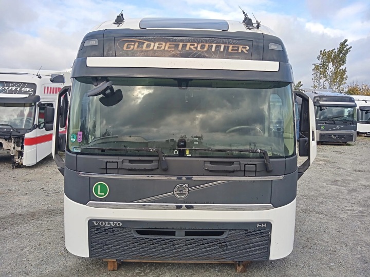 VOLVO FH4 ohjaamo Globetrotter XL Euro6 2015