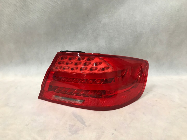 BMW E92 Right Tail Light LED Rear 7251958
