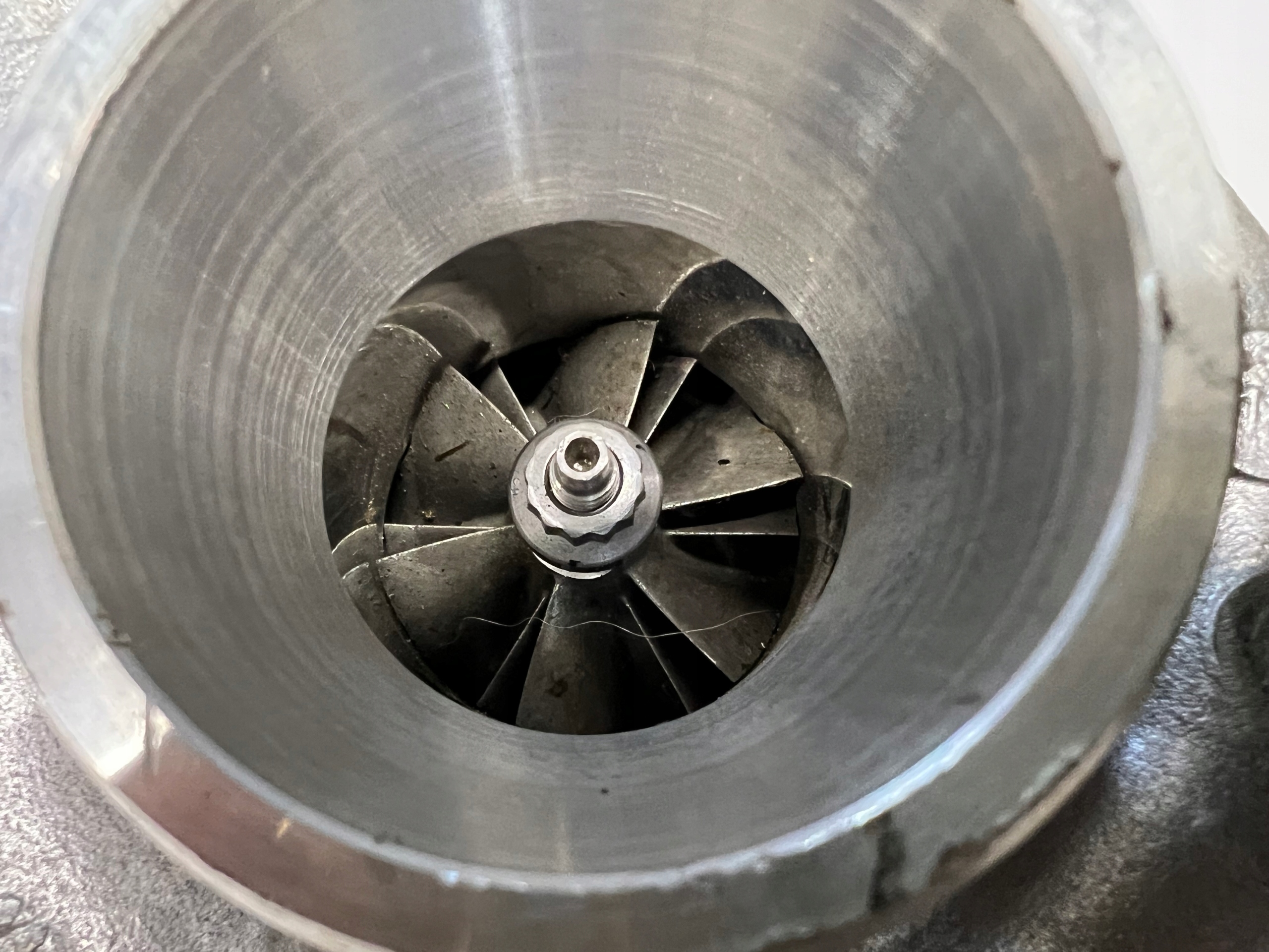 Turbina Garrett A6460902080 A6460900480 para Sprinter OM646 image 3