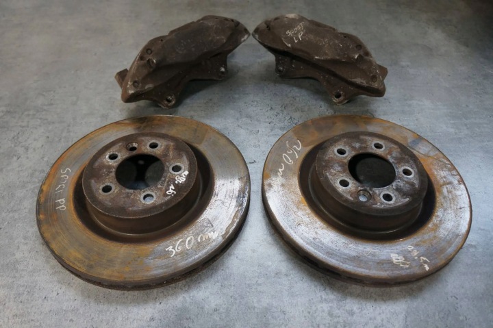 Étrier avant Range Rover Sport L320 Brembo
