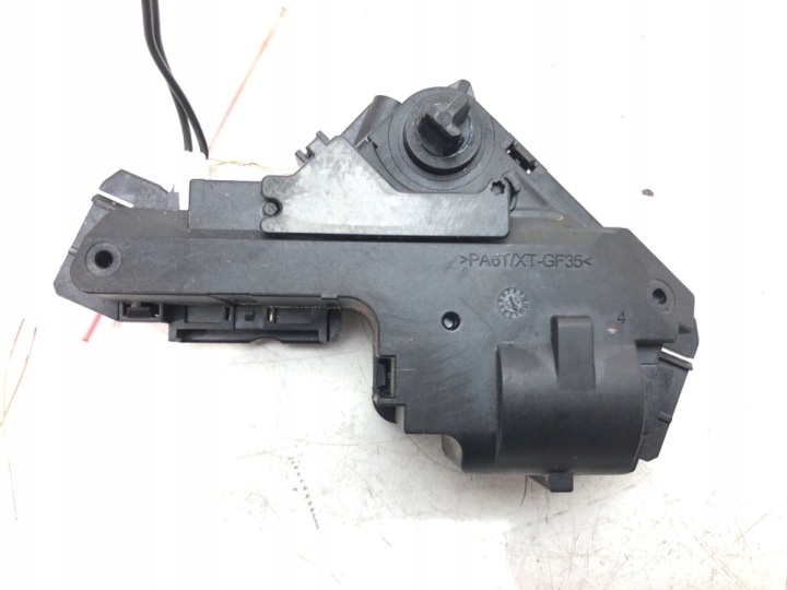 Xenon heijastimen säätömoottori Volvo S60 90068982
