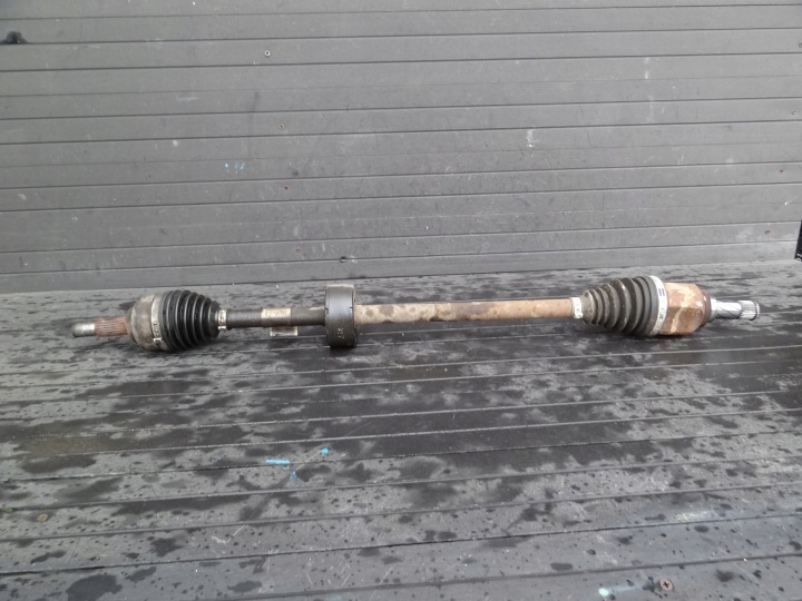 Semieixo direito Dacia Logan II 0.9 TCE 391006553R