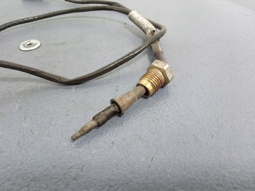 Sensor temperatura gases escape Audi A6 C8 4K0 4K5 05L906088J image 4