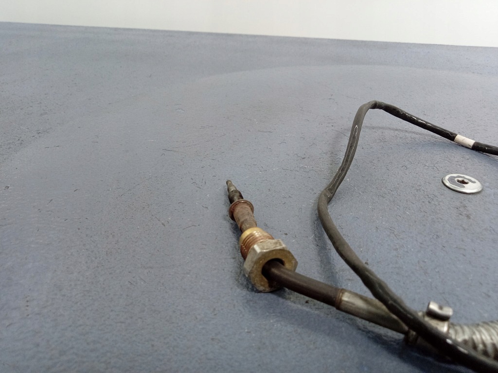 Sensor temperatura gases escape Audi A6 C8 4K0 4K5 05L906088J image 5