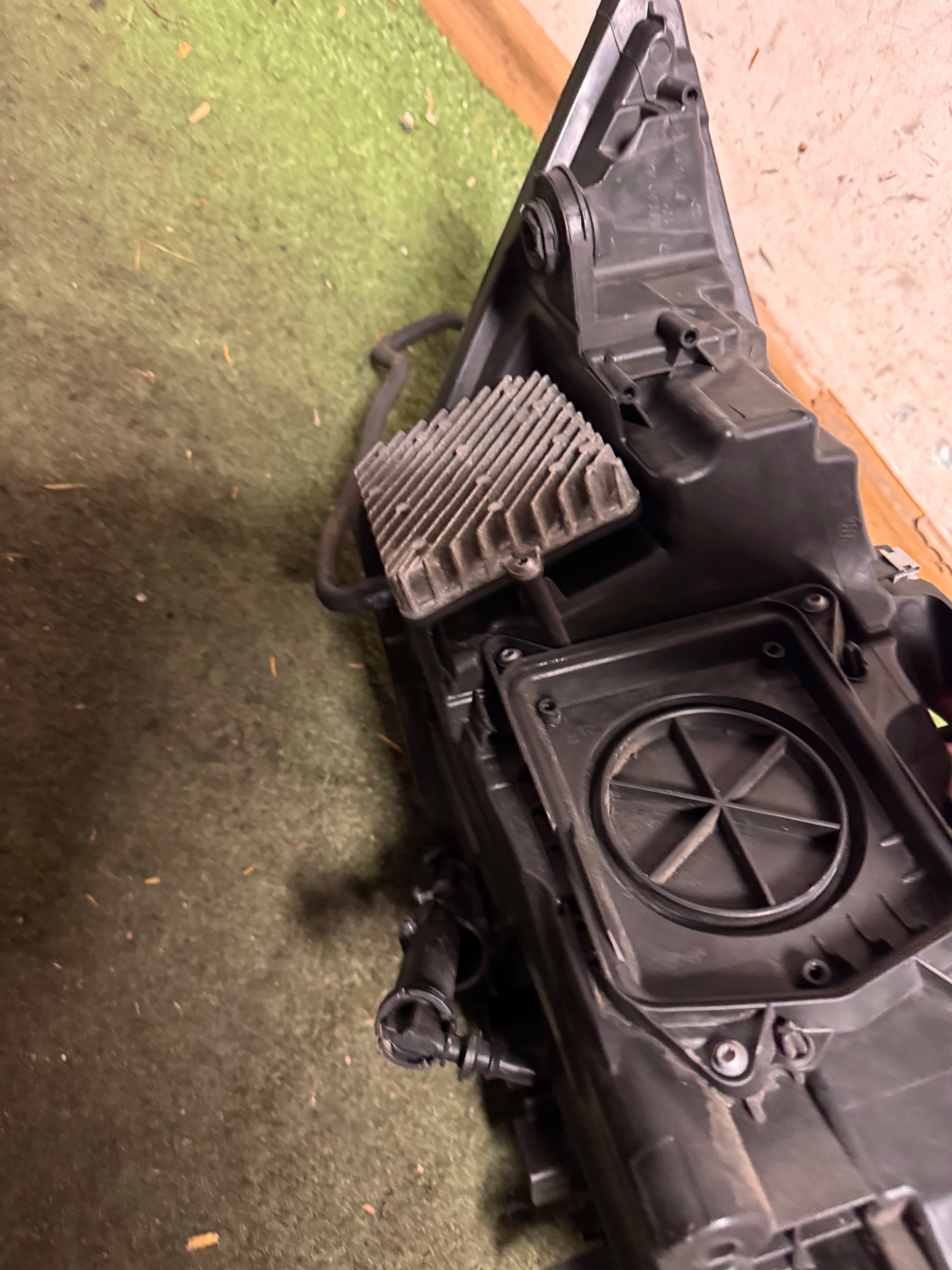 Feu avant droit Audi A6 C8 Full LED 4K0941034 image 7