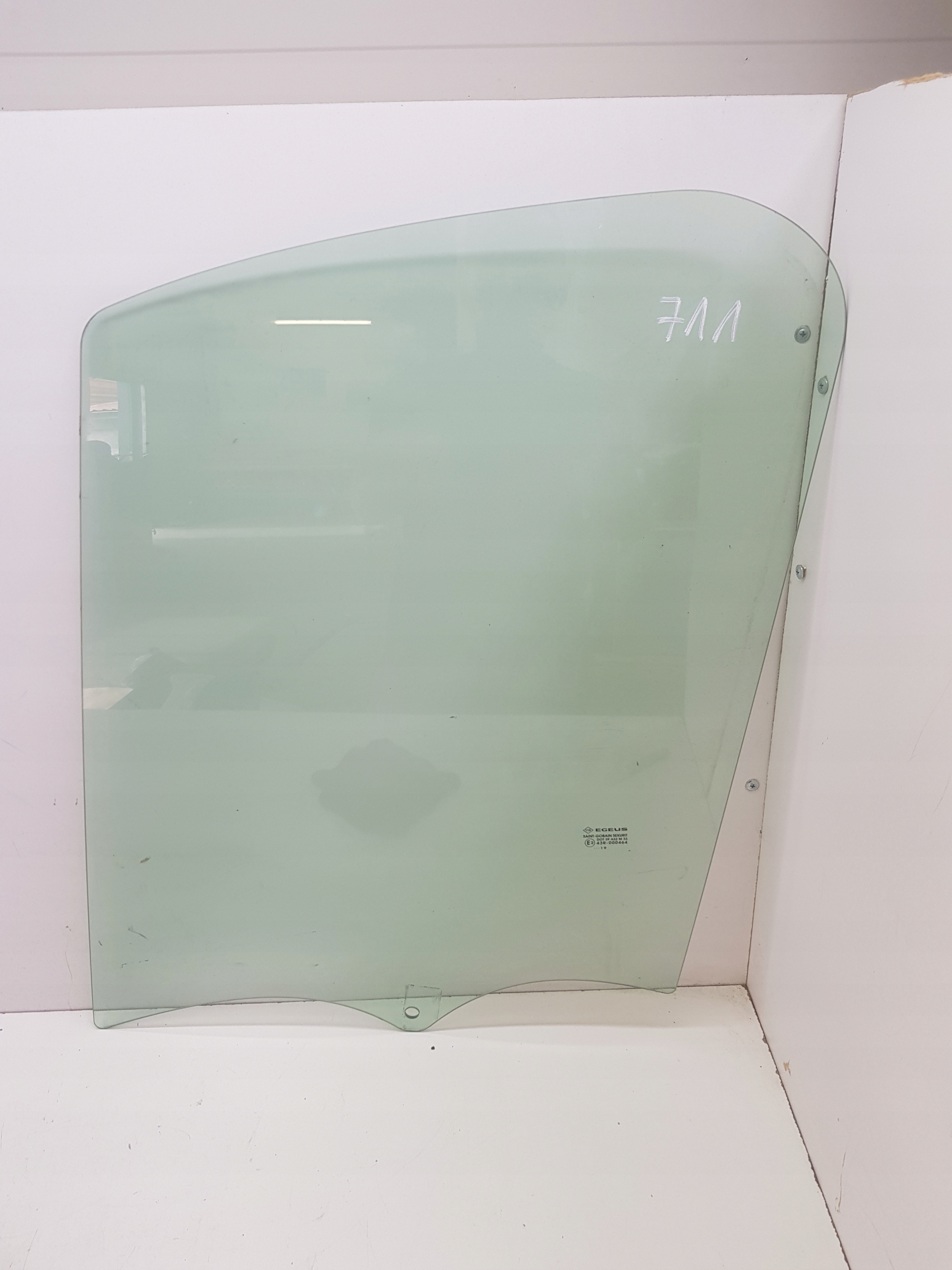 Nissan Note I E11 07R Voorruit links 43R-000464 image 2