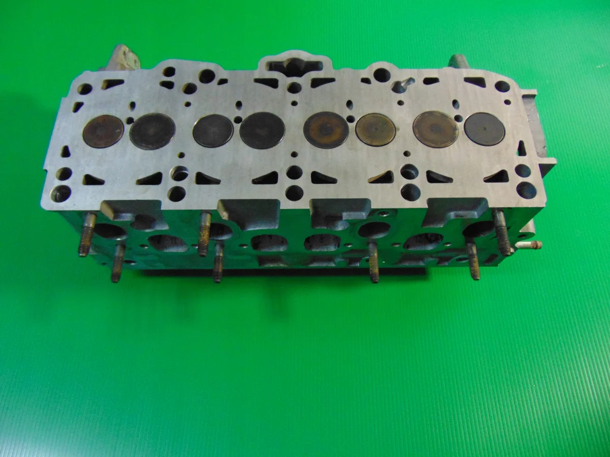 Cylinderhuvud VW OE 038103378R diesel
