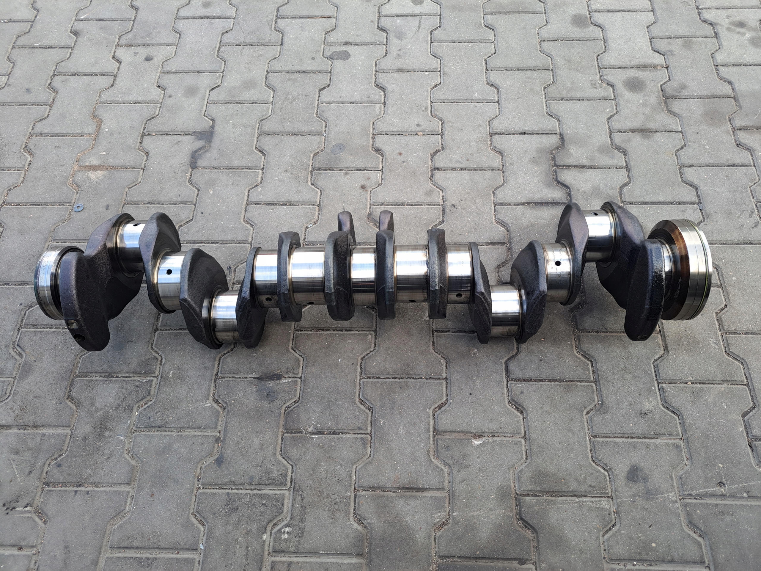 Kampiakseli Volvo FH 4 D13K Euro 6 image 2