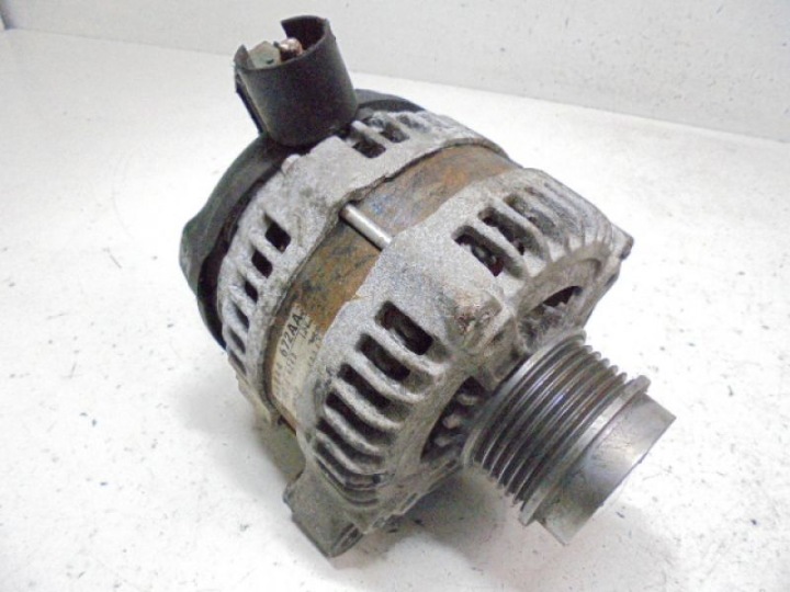 CHEROKEE III KJ Generator 56044672AA 2,8CRD