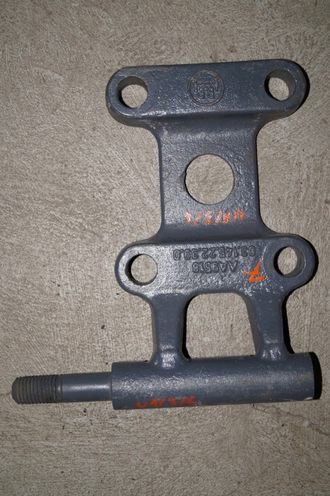 BPW Fjädringsplatta 0314522390 Vänster