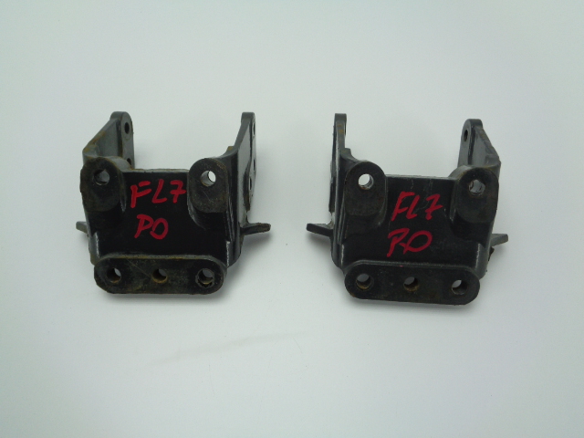 Volvo FL7 Euro5 fixation support traverse de châssis image 2