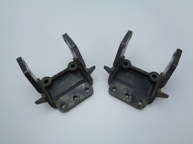 Volvo FL7 Euro5 fixation support traverse de châssis image 3