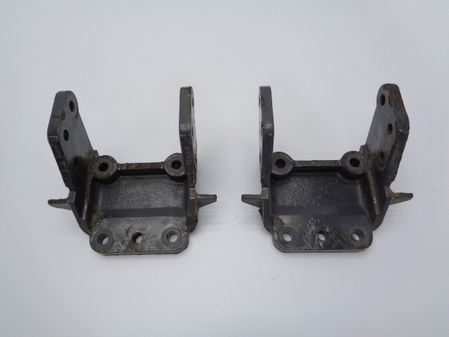 Volvo FL7 Euro5 fixation support traverse de châssis image 4