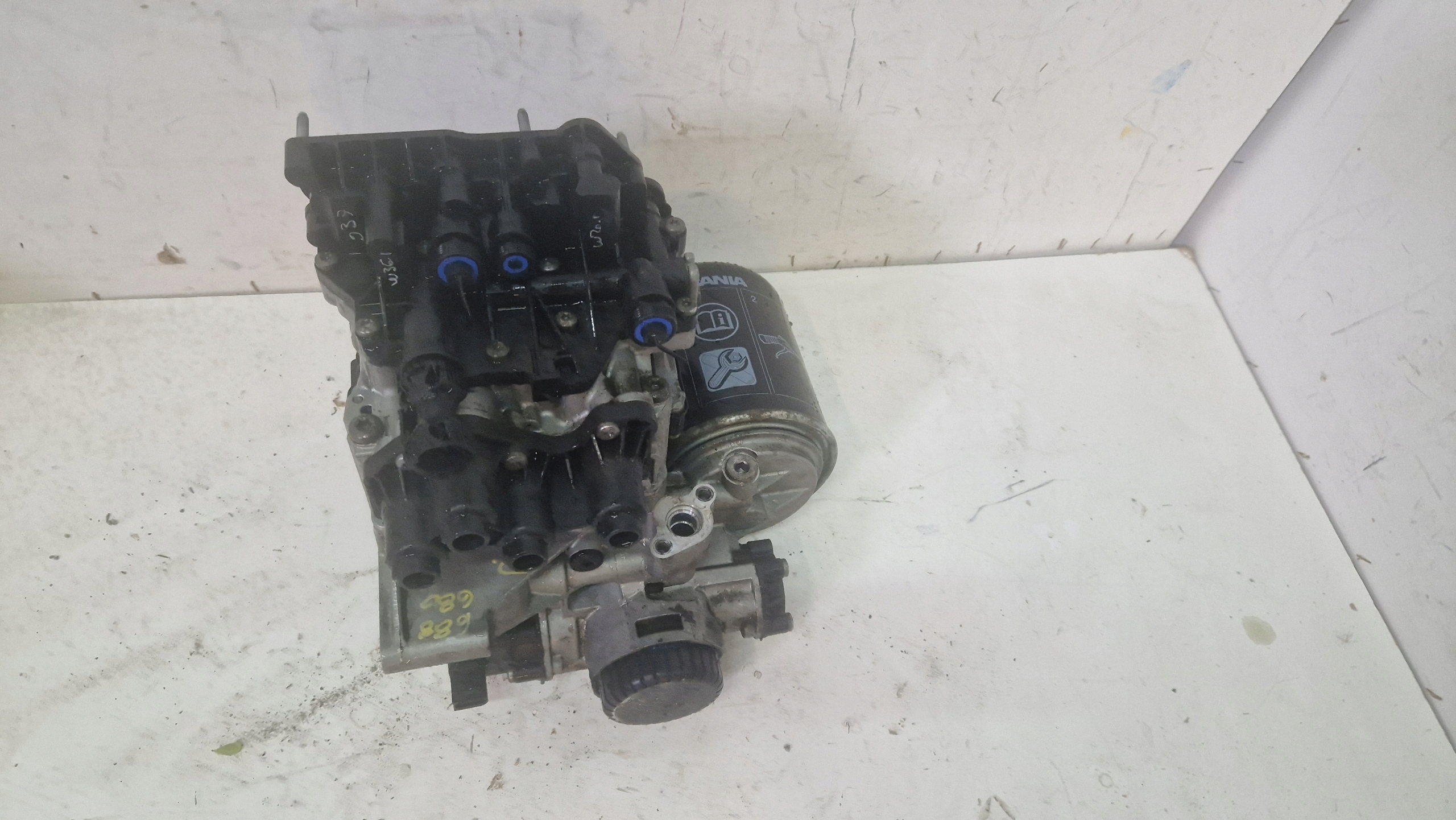 secador de aire aps apm scania s r 2651888 image 3