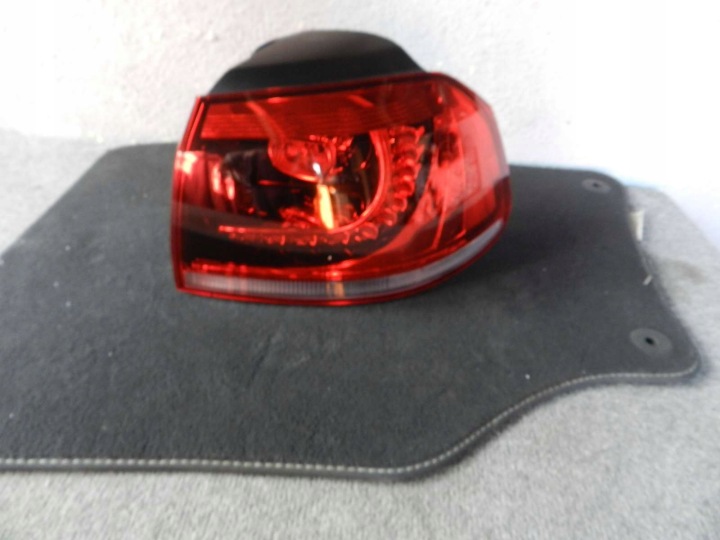VW GOLF VI 6 5K0 LED-RÜCKLEUCHTE RECHTS 5K0945096P