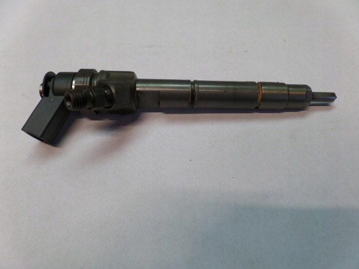 MERCEDES A-LUOKKA W169 2.0 CDI SUUTIN 0445110378 A6400701287
