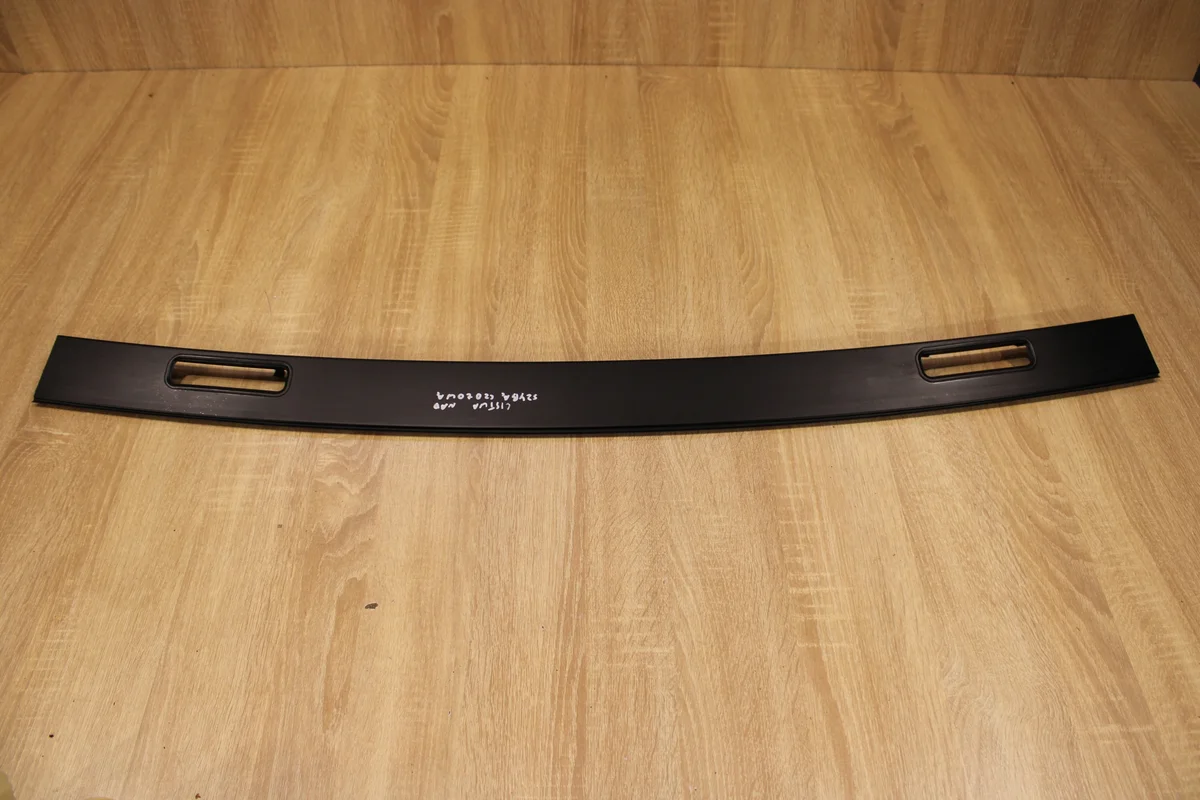 Listello sopra parabrezza Opel Cascada NAKΑΞ.S227Z
